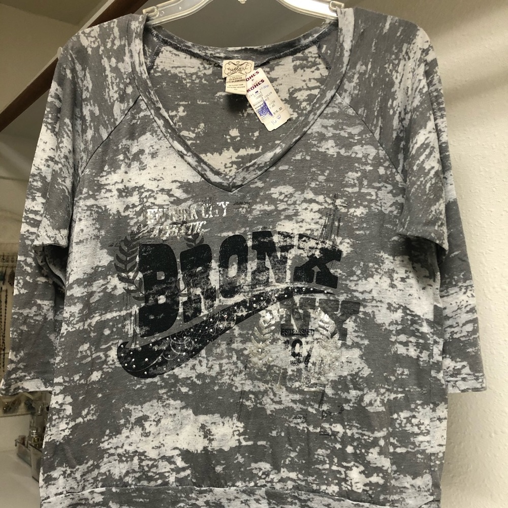 Woman t shirt